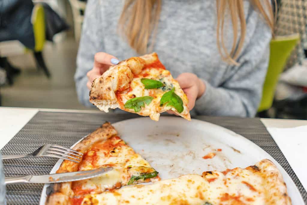 Pizza Margherita a Napoli