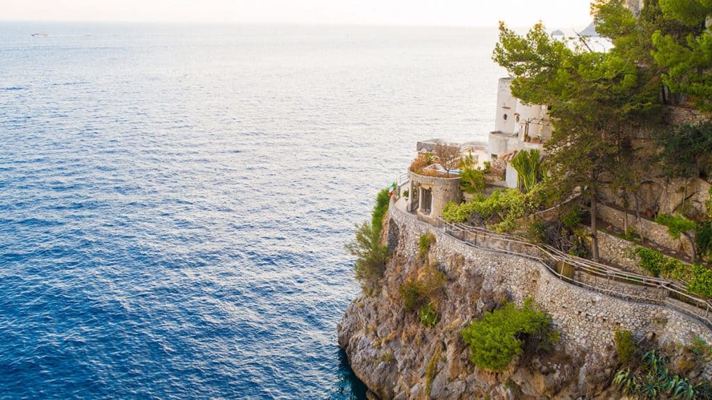 Luxury villa overlooking the sea on the Amalfi Coast