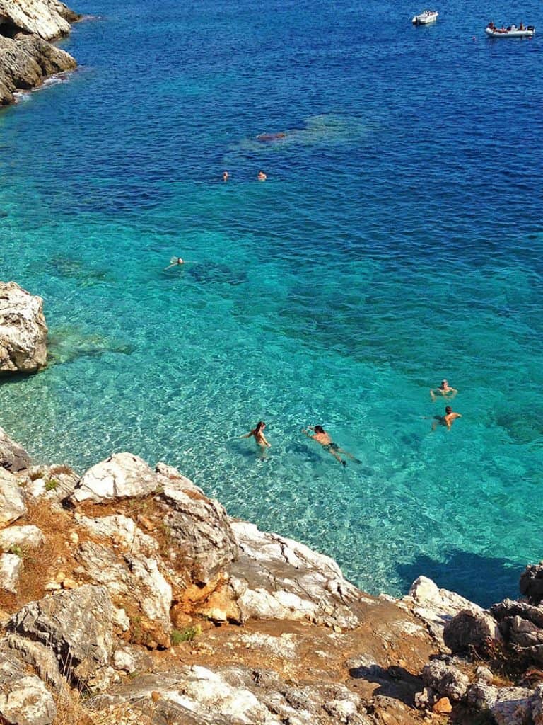 Best beaches in Sicily - Spiaggia di Pizzolungo