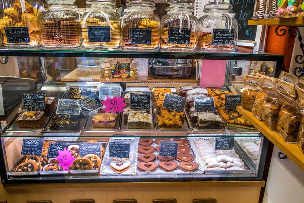 Shop selling gingerbread and cookies in Prague