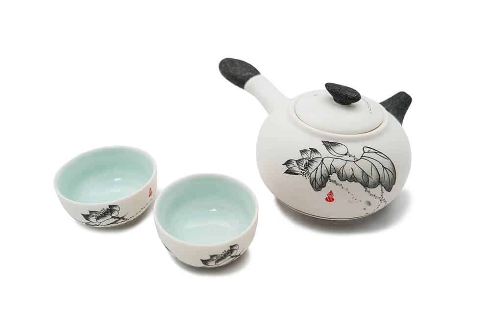 Cosa comprare in Giappone - Set da tè giapponese in ceramica, teiera con due tazzine