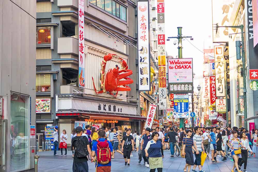 14 days Japan itinerary - Kani Douraku the famous crab restaurant in Osaka, at Dotonbori