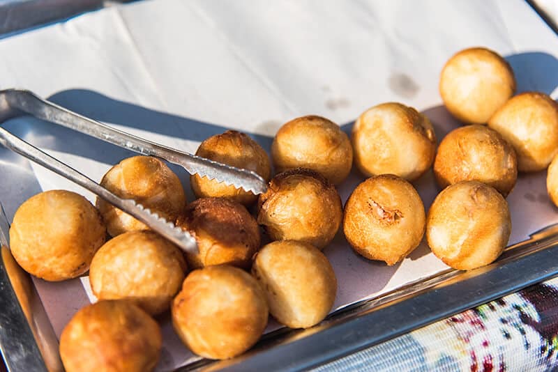 Antipasti per Natale: frittelle di baccalà