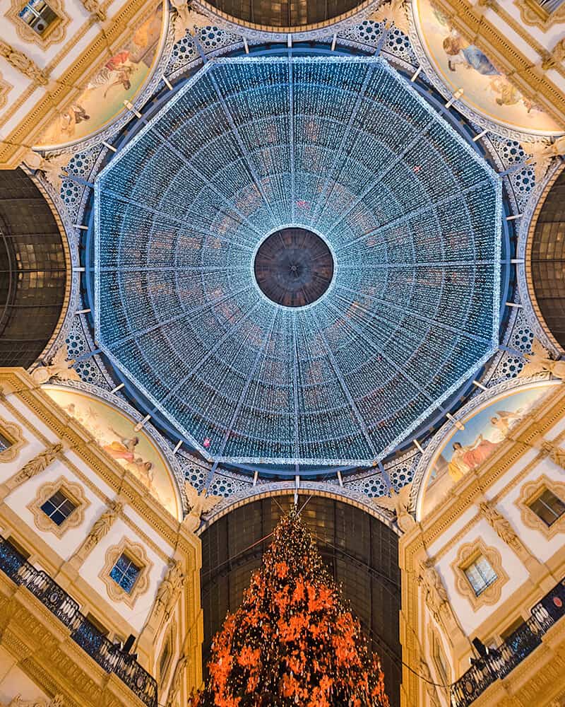 Decorazioni Galleria Vittorio Emanuele a Natale a Milano