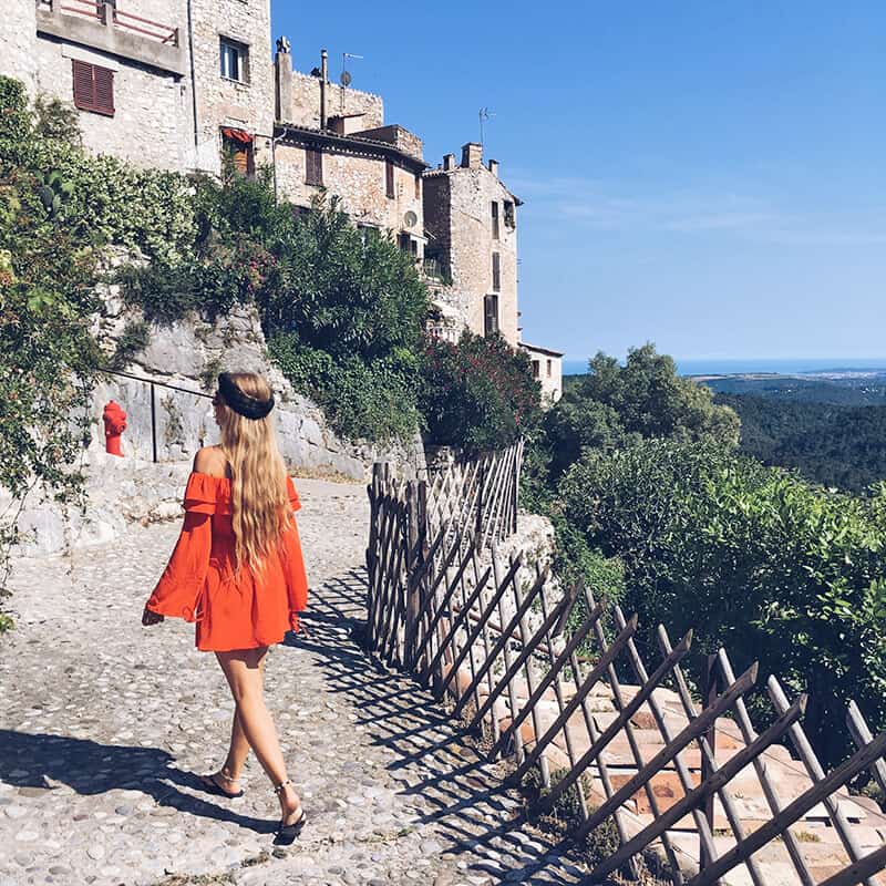 Girl walking in Pitigliano in Tuscany