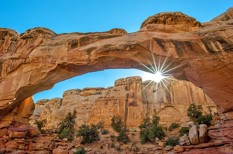 Hickman Bridge al parco Capitol Reef nello Utah