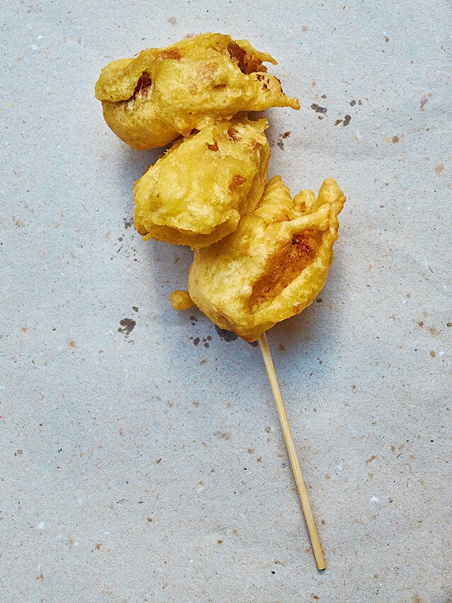 Skewer with small bites of Neapolitan Pasta Crisciuta