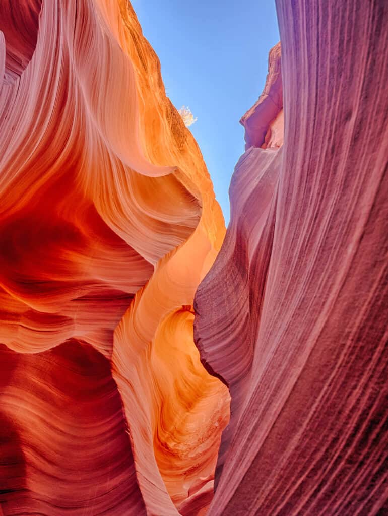 Panorama dell'interno del Lower Antelope Canyon a Page in Arizona (USA)