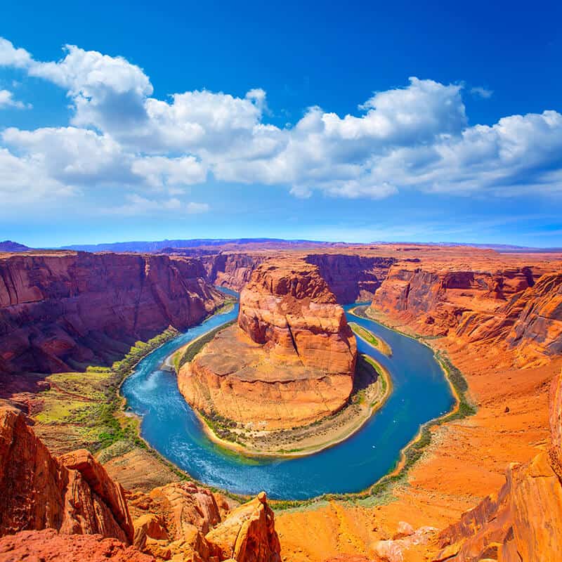 Foto in technicolor dell'Horseshoe Bend a Page in Arizona (Stati Uniti)