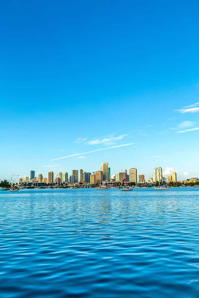 La skyline di Miami da Key Biscayne