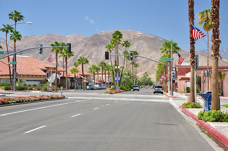 Strada dello shopping a Palm Springs