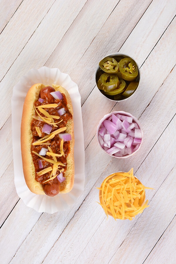 Hot dog with pickles