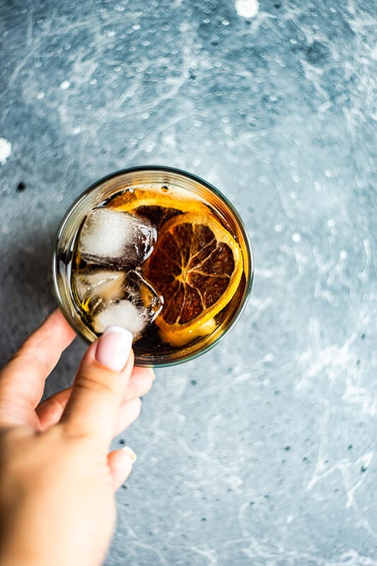Chinotto with ice and sour orange