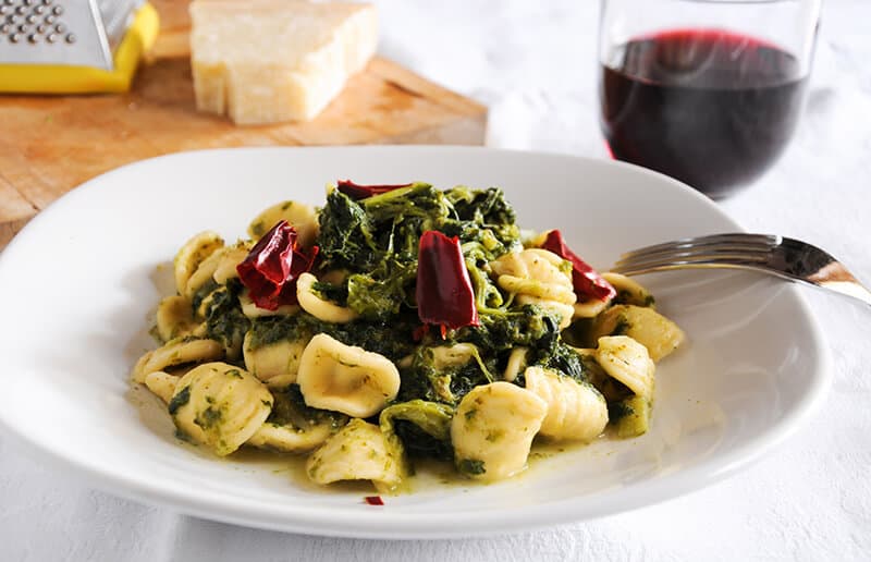 Orecchiette con cime di rapa and Primitivo wine