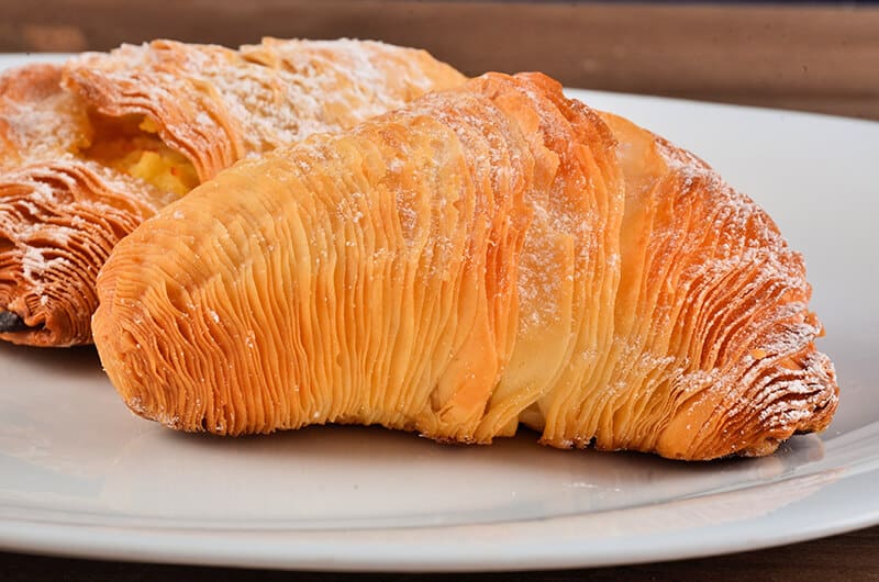 Neapolitan sfogliatella riccia