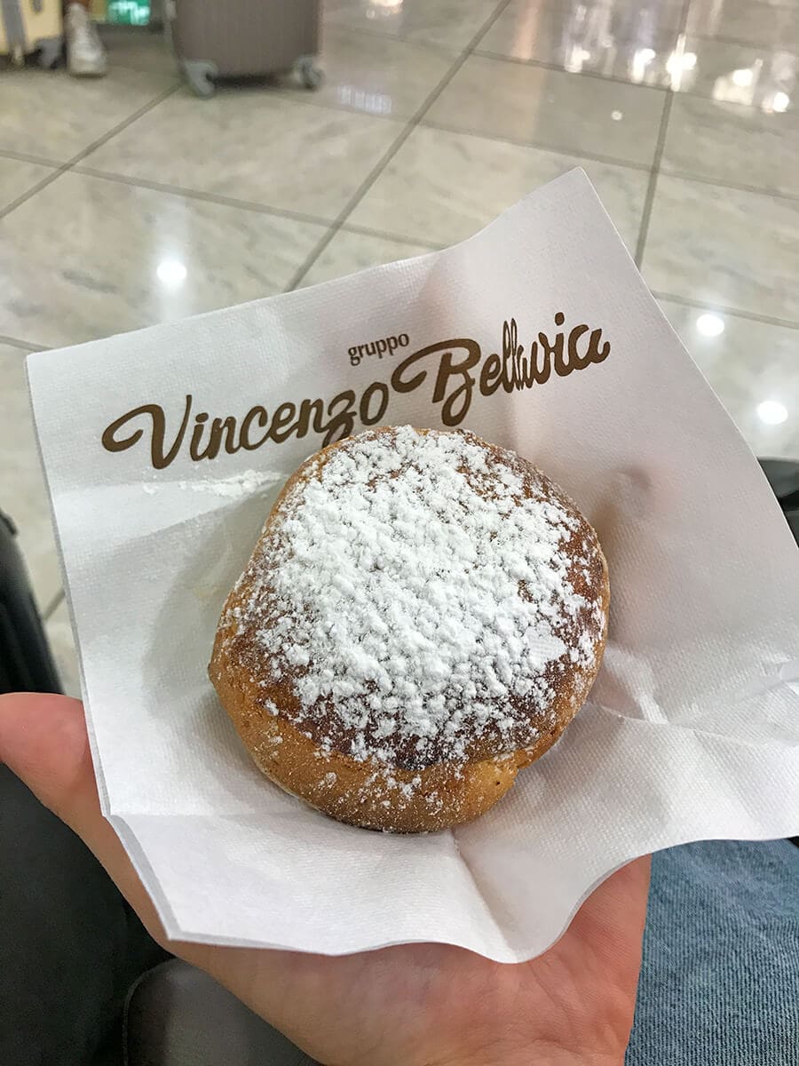 Sfogliatella Frolla baked by Bellavia