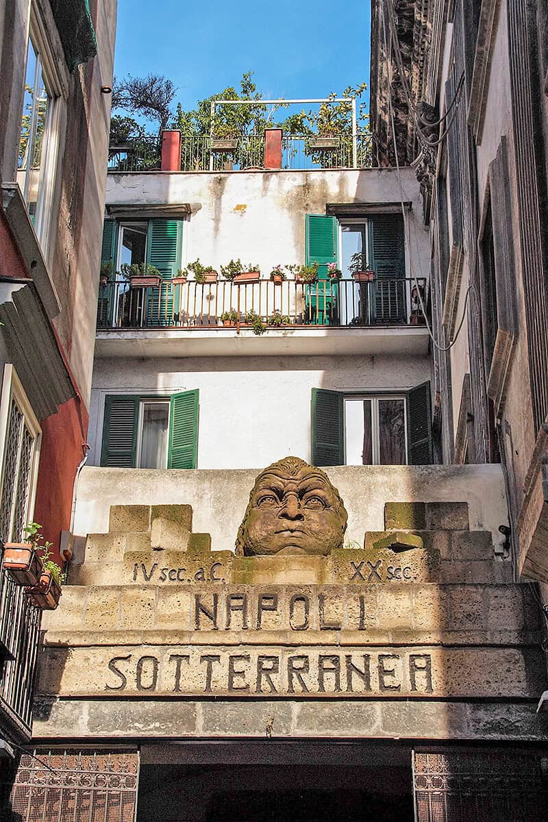 Entrance to Napoli Sotterranea (Italy)