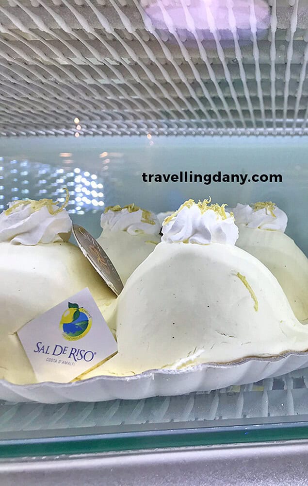 Delizia al limone by Sal de Riso in Minori (Italy)